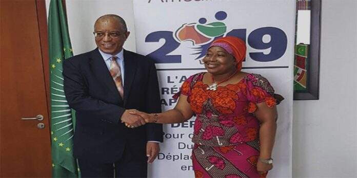 Comissária da União Africana em Luanda - Noticias de Angola