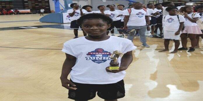 Clube Desportivo do Kilamba de basquetebol vence do torneio 1 de Junho
