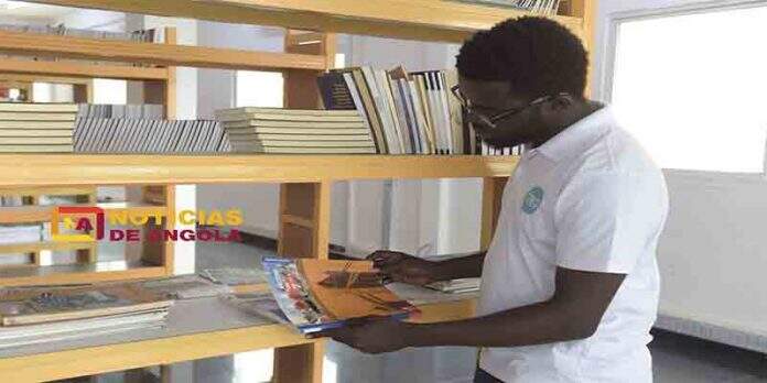 Debilidades da Biblioteca preocupam estudante do ISIA