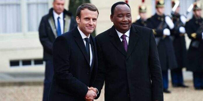 Emmanuel Macron e Mahamadou Issoufou - NA
